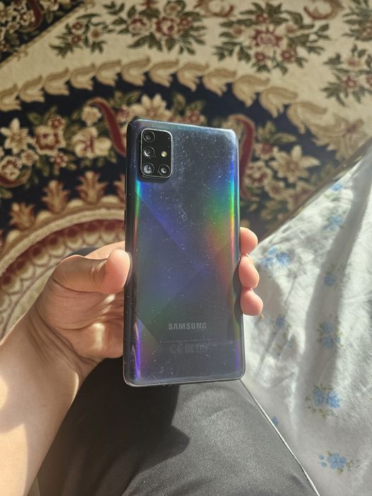 Samsung galaxy A71 128гб+128