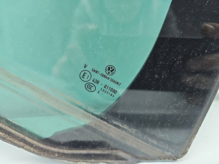 Geam fix usa stanga spate Volkswagen Passat B8 Variant (3G5) [Fabr 201