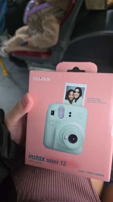 Instax mini 12 фотокамера