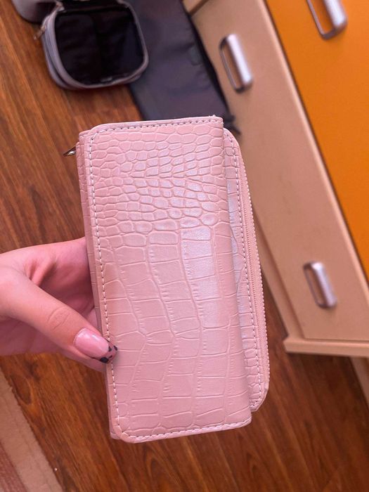 Дамски  портфейл