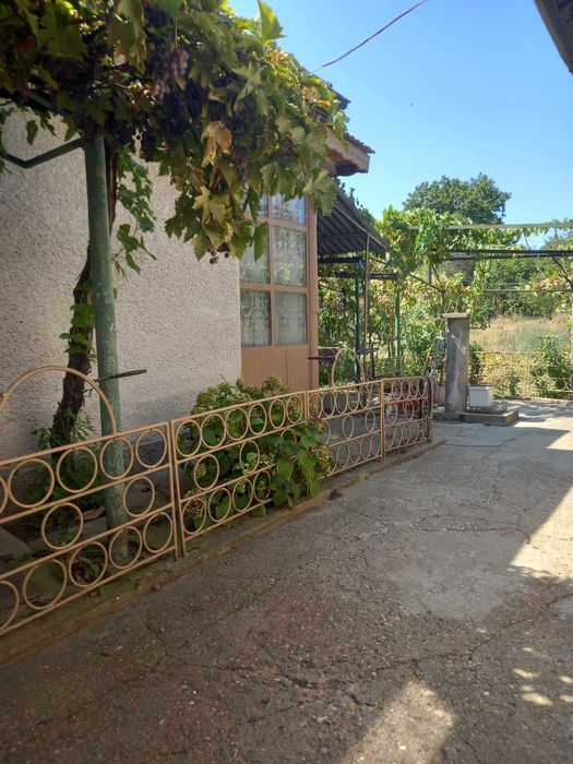 Продава се Къща в Русе, Център - 1540 кв.м за 17 €/кв.м - Снимка #1