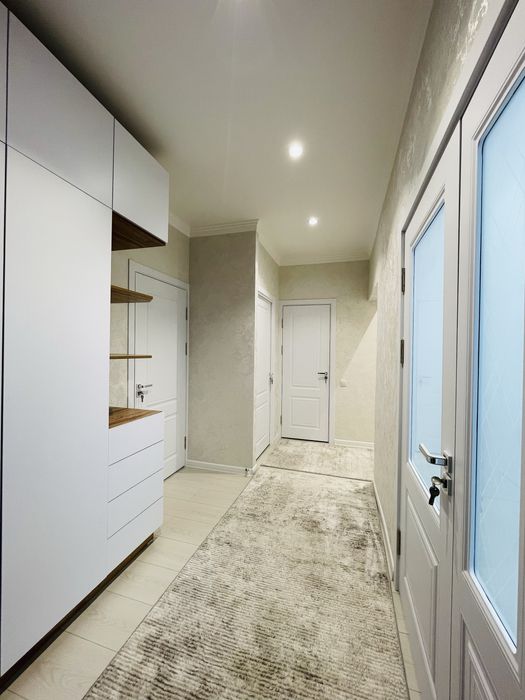 Франция 4 комнатная Кадышева Слонима Рисовый