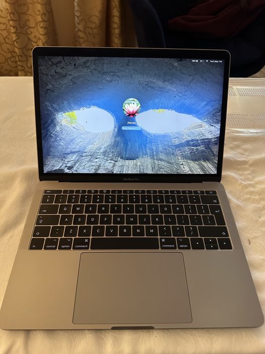 Macbook Pro A1708 8/256