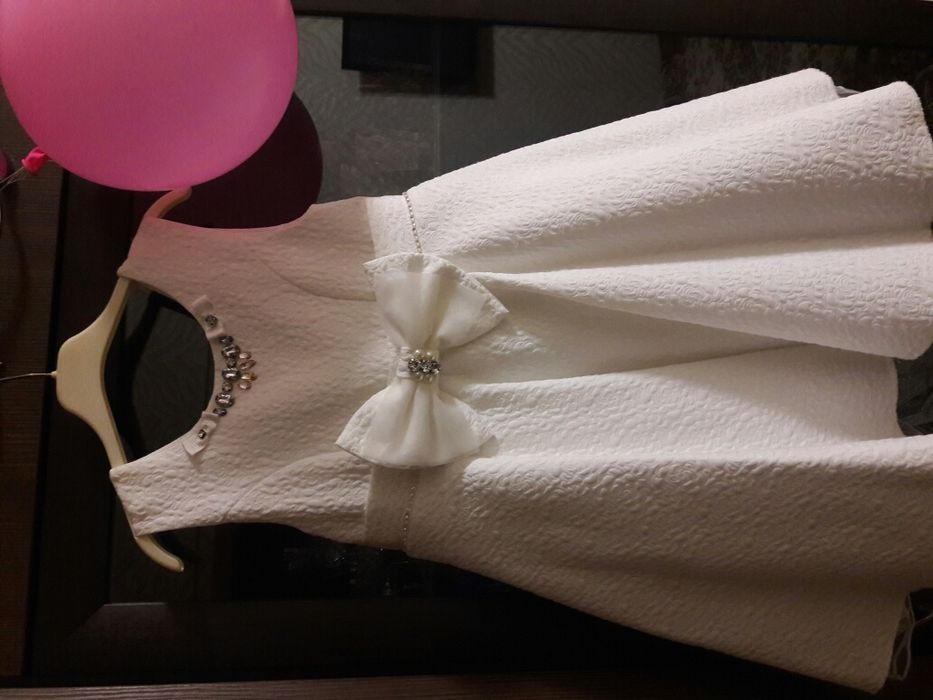 Платье нарядное