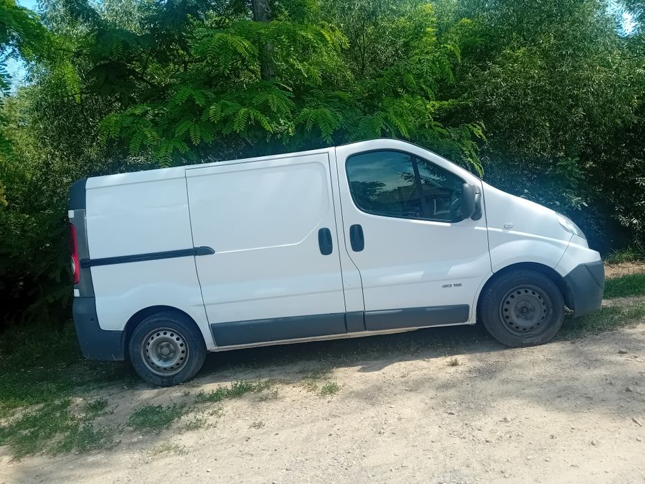 RENAULT Trafic 0 — imagine 4