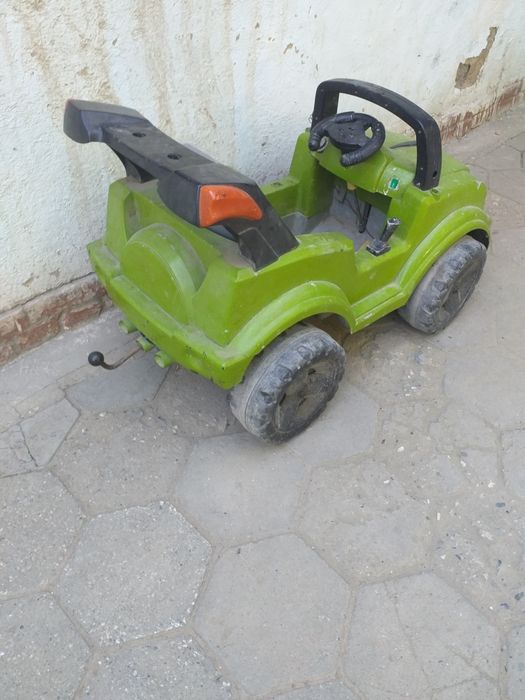 Детская машина в рабочем состоянии