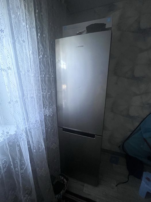 Холодильник в хорогем состоянии