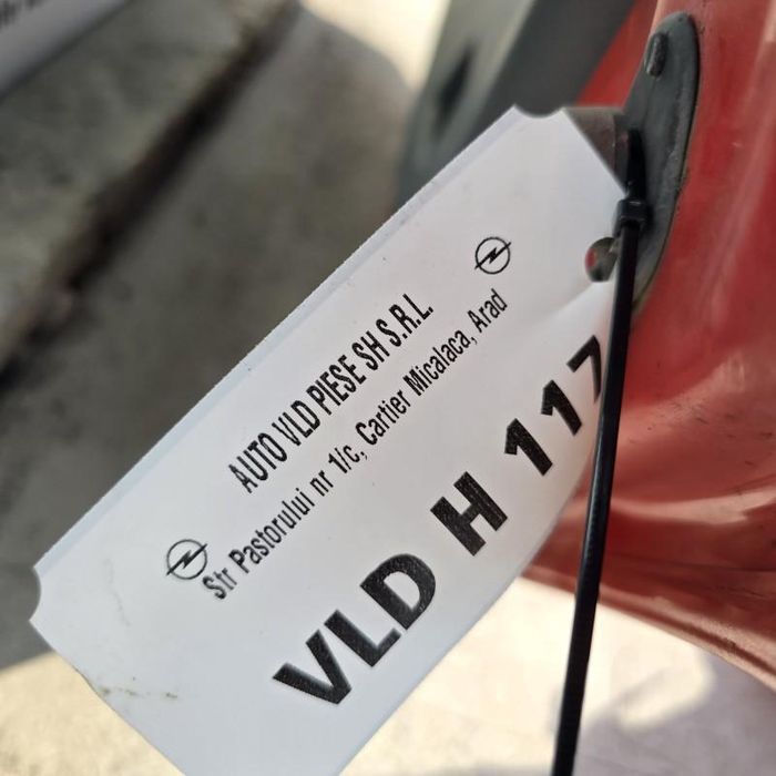 Haion cu luneta si eleron OPC Z547 rosu Opel Corsa D facelift