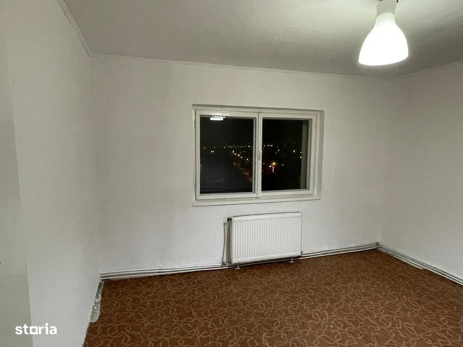 Apartament de doua camere de vanzare