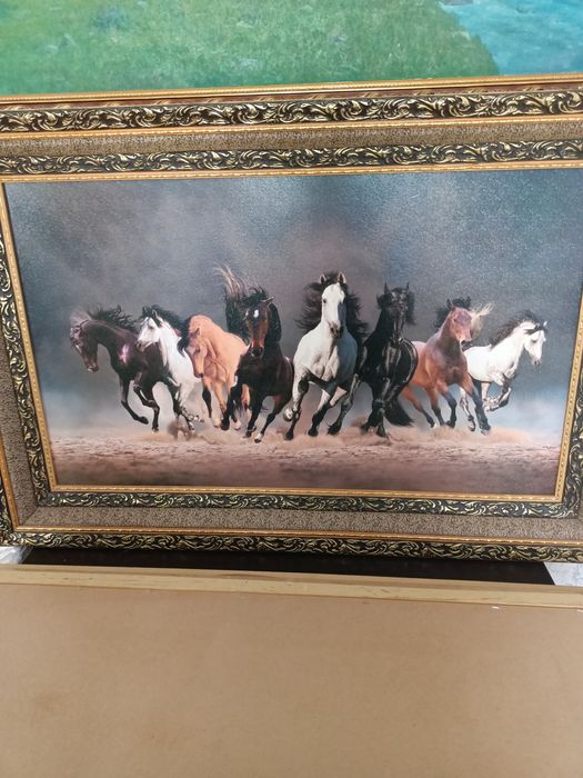 Картины разные и аяты