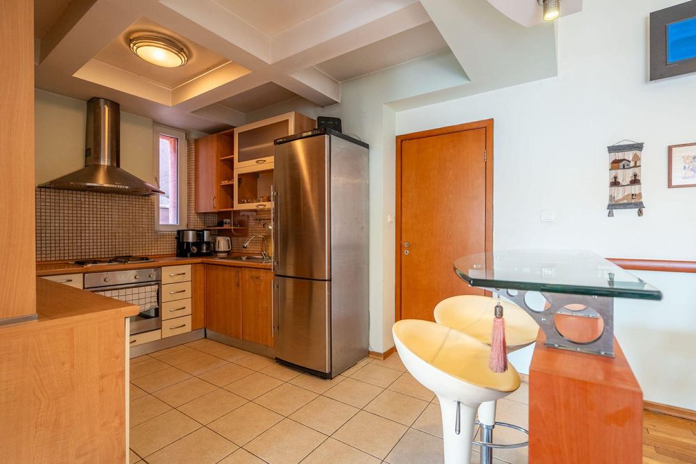 Четиристаен, под наем, Център-НДК