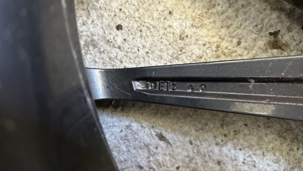 Джанти с гуми за пежо 508