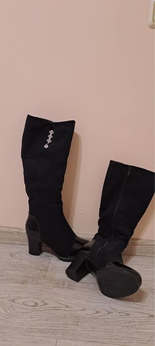 Ботуши лак и набук нови 38 номер