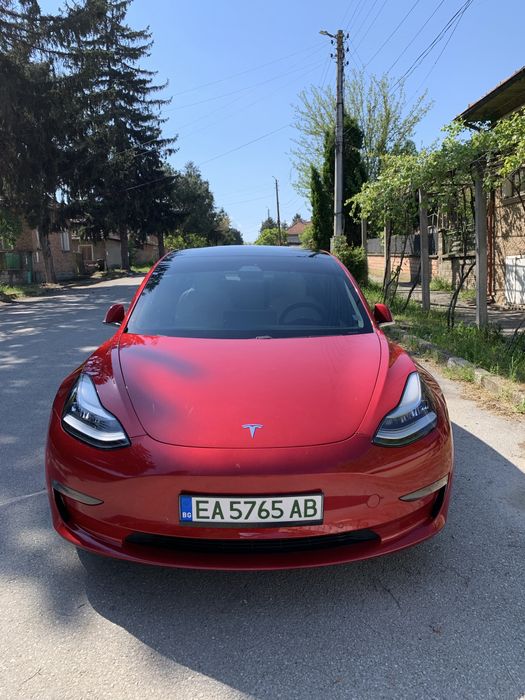 Tesla model 3 Long Range