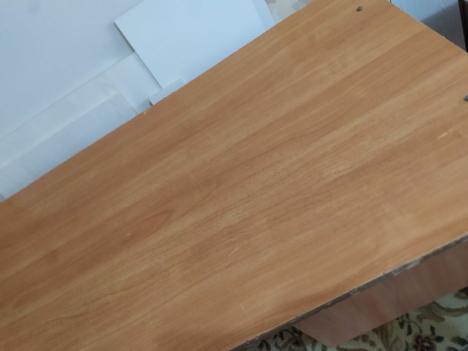 Стол письменный 100 тыс