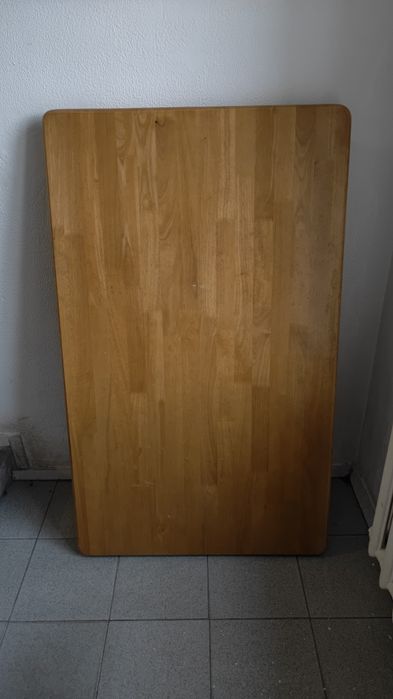 Продам столы и стулья