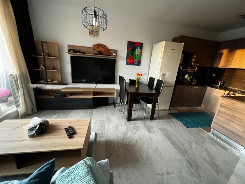 Дава се под наем Двустаен апартамент в София, Банишора - 60 кв.м за 600 € - Снимка #1