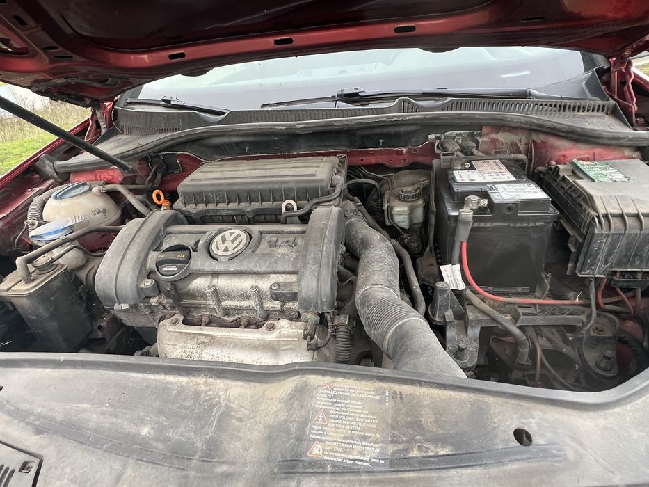 Tavita Polita Portbagaj Vw Golf 5 2004-2008