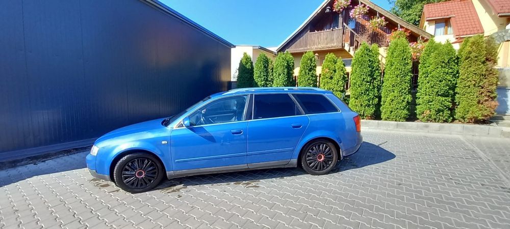 Audi a4 B6 an 2003 albastru