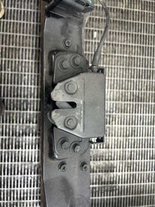 Trager Hyundai IX35 2.0 CRDI 2010 - 2019 1995CC Manuala (1452) Diesel