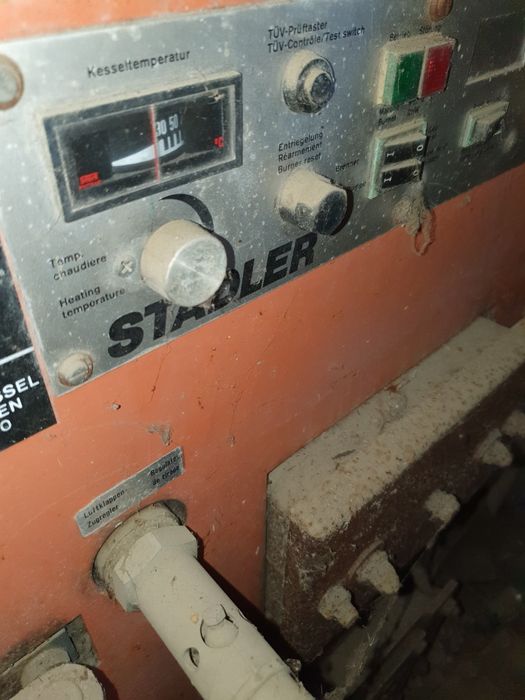 Centrală pe lemne/gaz/combustibil VIESSMANN