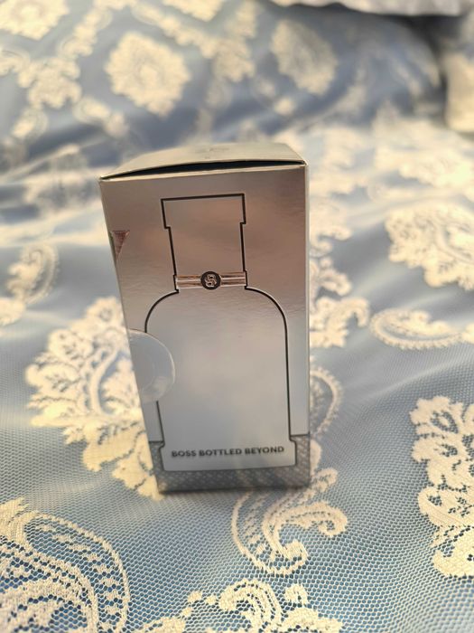 Продам духи Boss bottled beyond