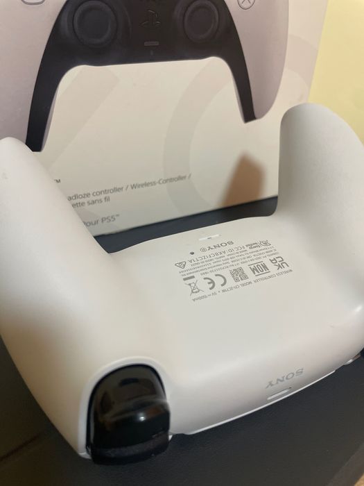 Dualsense - джойстик за PlayStation 5