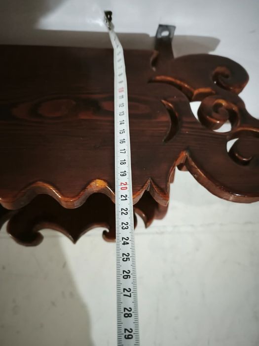 Продам полочку деревянную