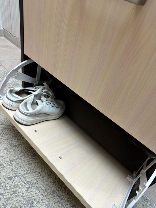 Тумба для прихожей