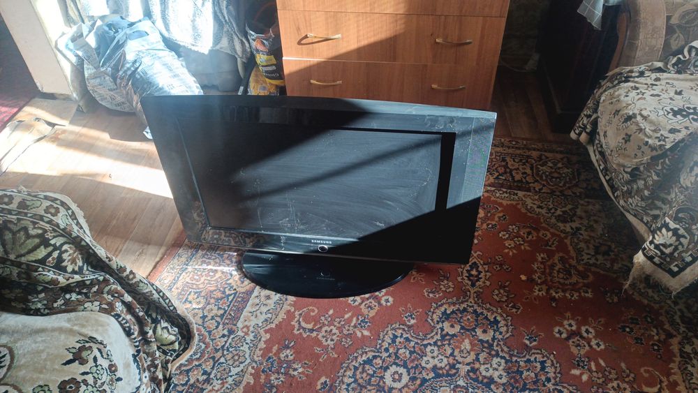 Самсунг   телевизор