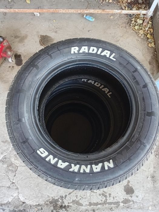 Продам широкие шины 215/50 R13