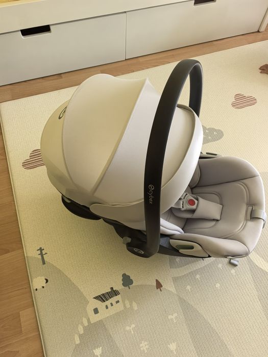 Столче за кола Cybex Gold Cloud G (0-13 кг)