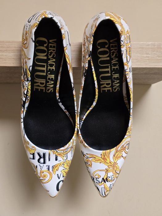 Versace Jeans Couture оригинални нови страхотни дамски обувки