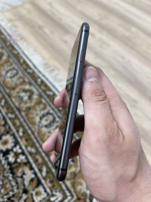 Идеальный IPhone 8 GREY 64GB