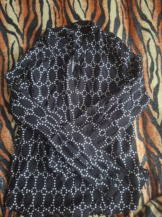 Bluza cu buline dama