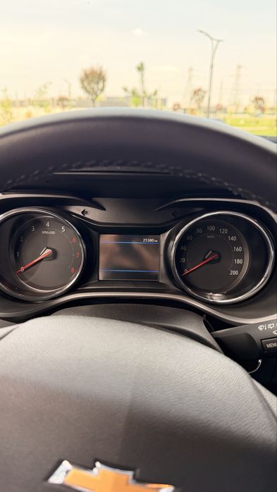 Chevrolet Tracker 2 Premier, 2023