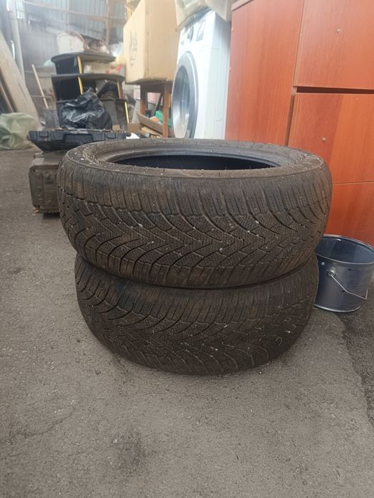 Продам резину  хорошем состоянии