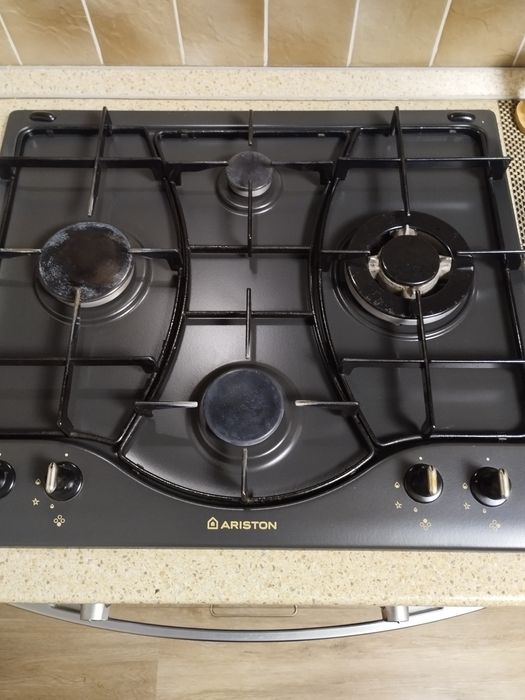 Варочная панель Ariston