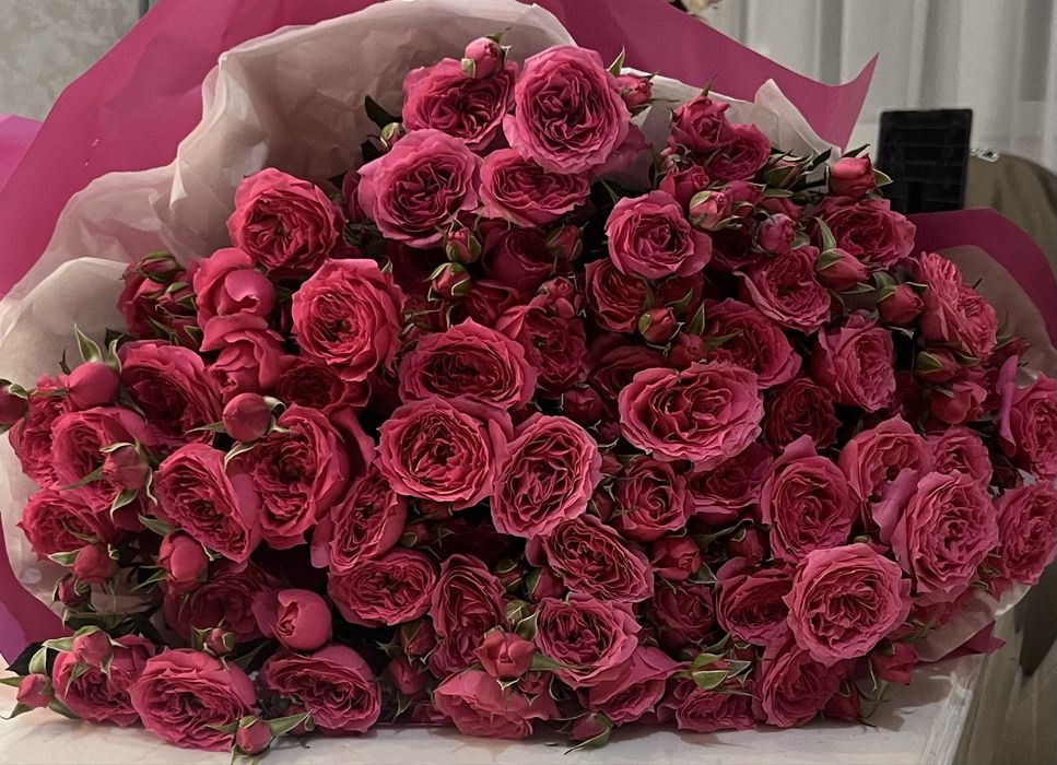 Свежие цветы можете приобрести за 15 000 тг.