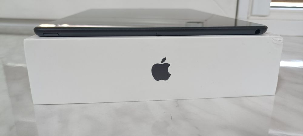 Apple IPad Air (3 го поколения) 256 Gb + Pencil