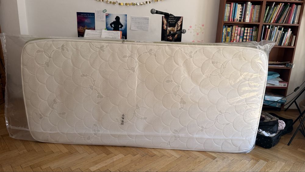 Saltea 90x200 ca nouă Saltex Pocket Spring utilizată doar cu protecție de saltea