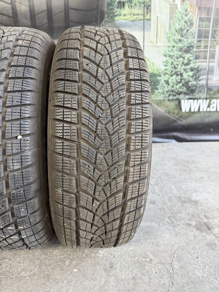 215/60/17 GOODYEAR 4бр