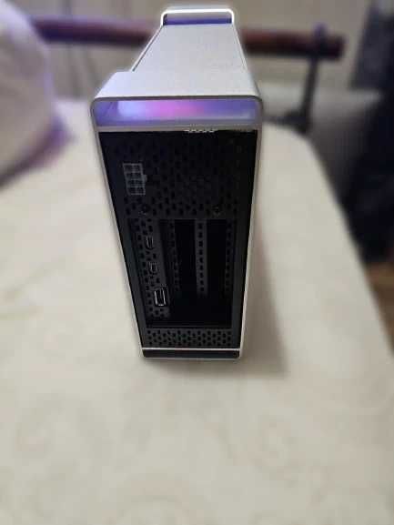 Enclosure Bizon Box eGPU