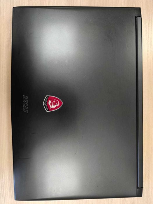 Игровой ноутбук MSI GP72 7RD Leopard 17.3
