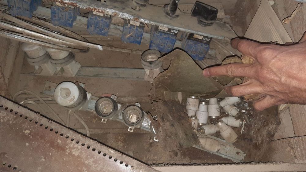 Продаётся Шить старый поколение новый.  Шить сотилади буринги янги