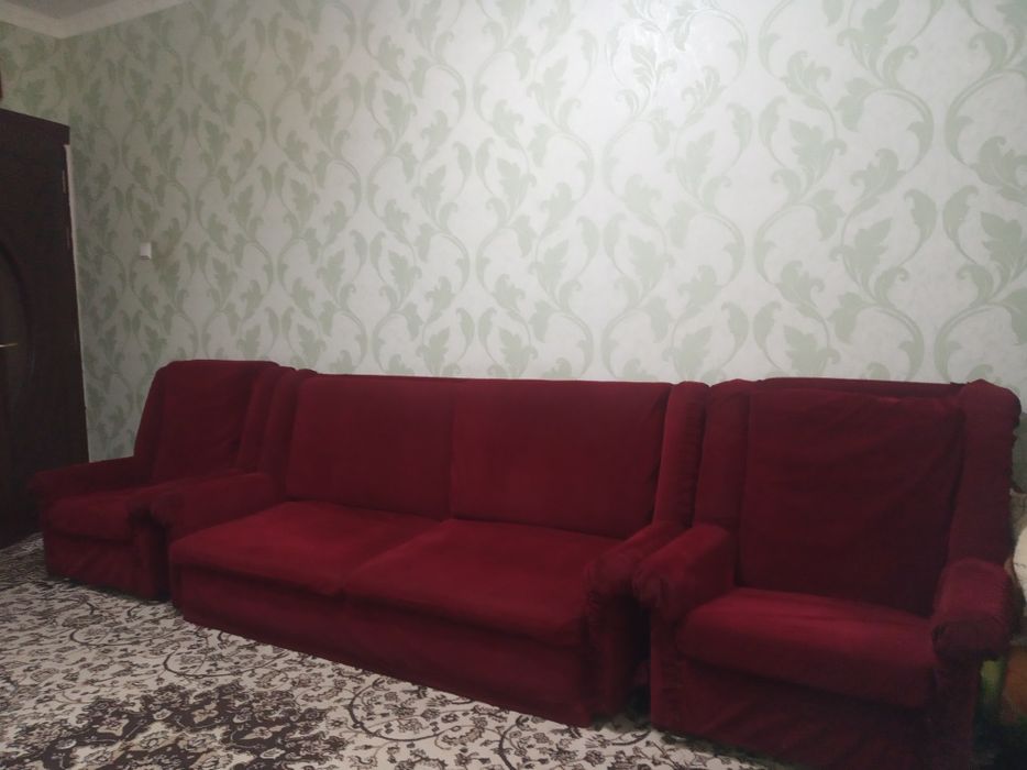 Раскладной диван и кресло