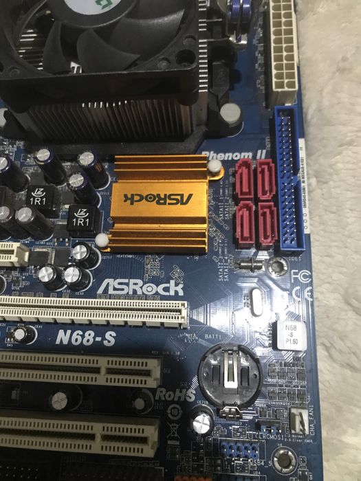 Vand placa de baza asrock cu amd athlon II