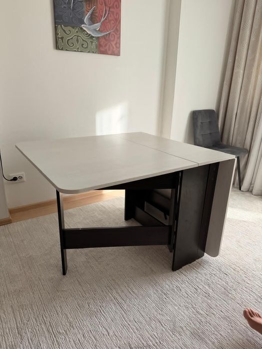 Продам стол-книжка