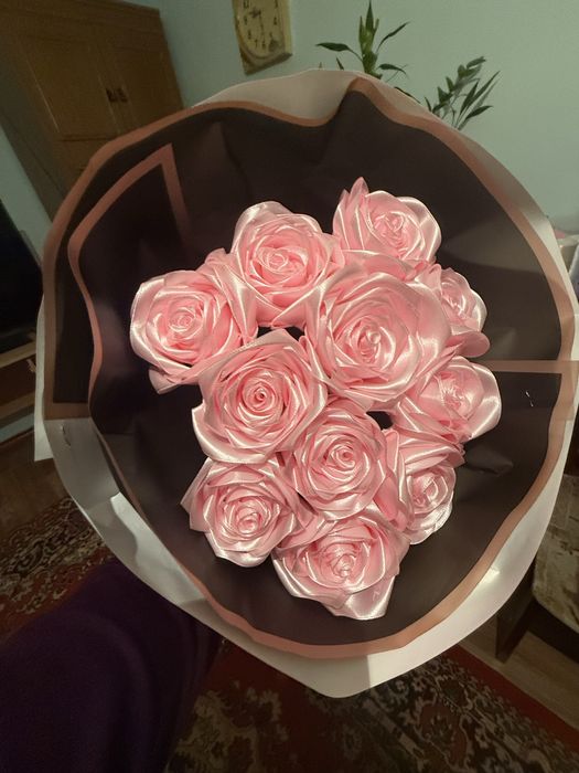 Цветы из атласной ленты