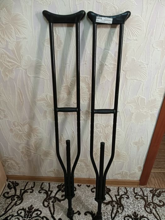 Костыли подмышечные новые